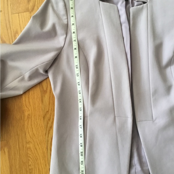 BHWM size 12 blazer, light purple, great condition. - Picture 6 of 6